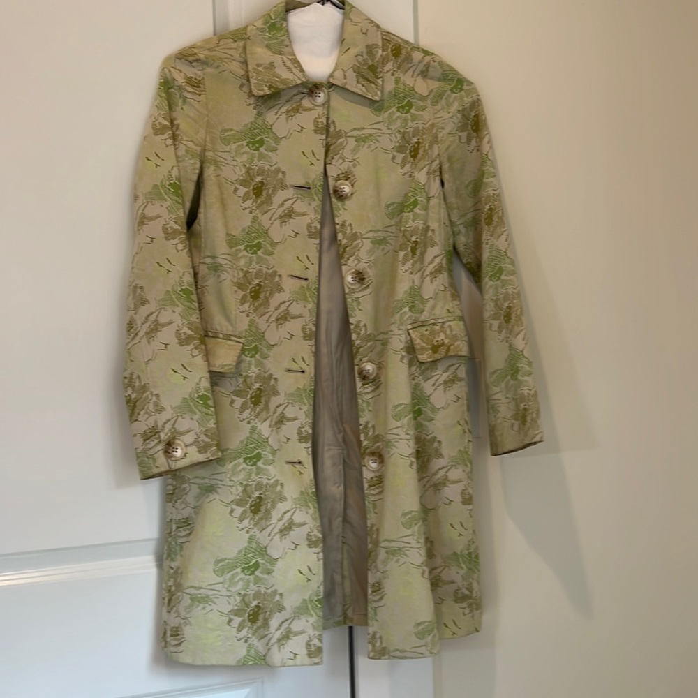 Old navy trench coat.   Is light green in good condition.